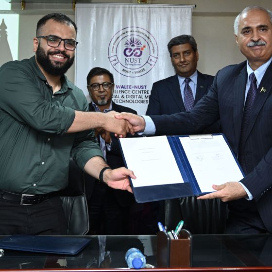 MOU signing with (L-R) Muhammad Ahsan Tahir, Raihan Merchant, TI, Air Vice Marshal Dr Rizwan Riaz SI(M), Dr Muhammad Ajmal Khan, SI(M)